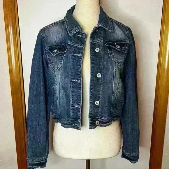 Maurices Denim Jean Jacket Women Small Blue Button Up Cropped Casual Long Sleeve - Picture 1 of 7